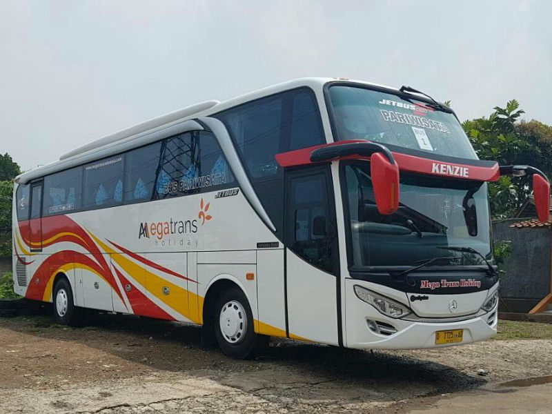 Sewa Bus Bandung - Bus Mega Trans Holiday