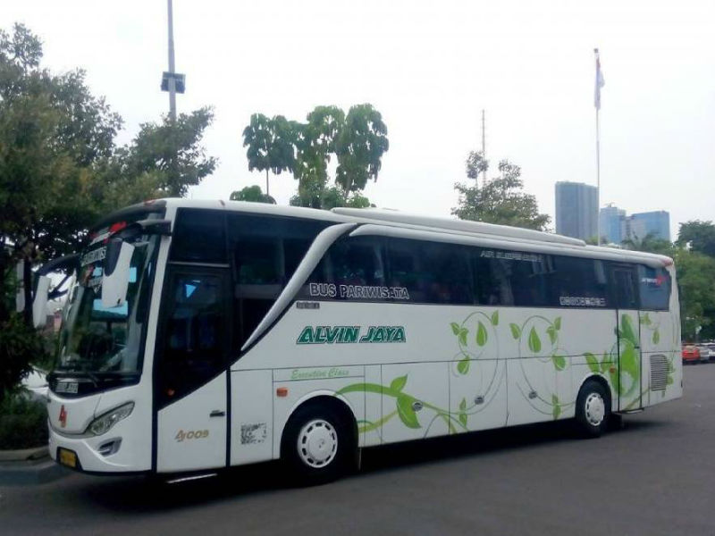 Sewa Bus Pariwisata di Sidoarjo - Alvin Jaya