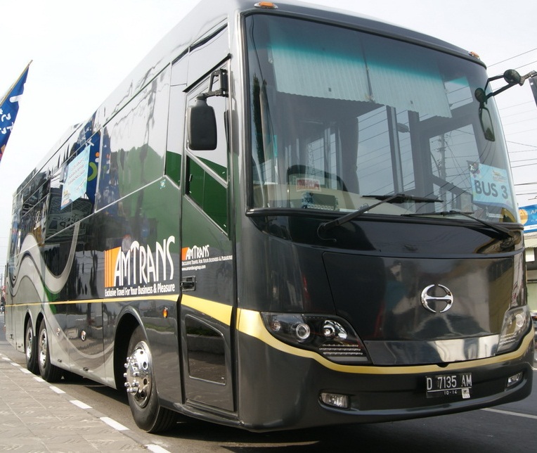 AM Trans Luxurious dari PO AM trans - Ini 5 Bus Angkutan Umum Termewah di Indonesia