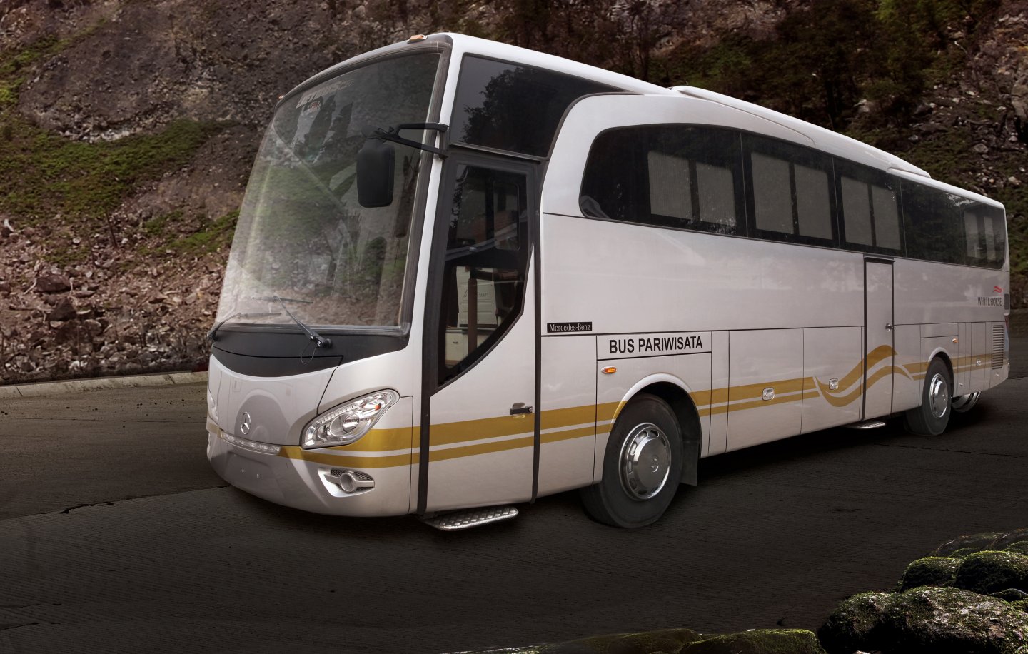 Kapasitas Luas - 5 Alasan Mengapa Anda Harus Menyewa Weha One Bus Premium dari White Horse
