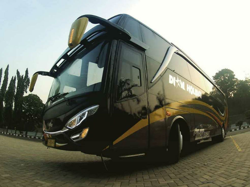 Bus Pariwisata Bandung - Dian Holiday